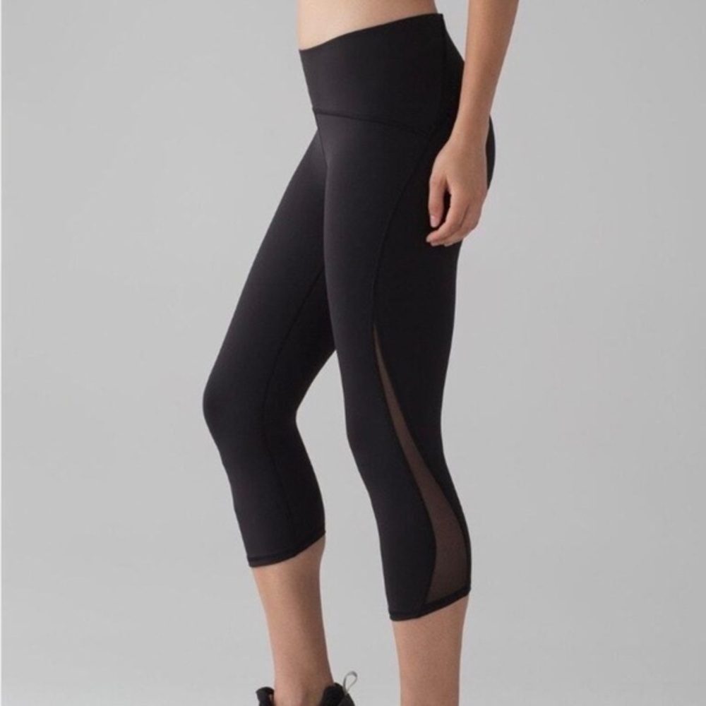 Lululemon 17” black leggings Size 8
